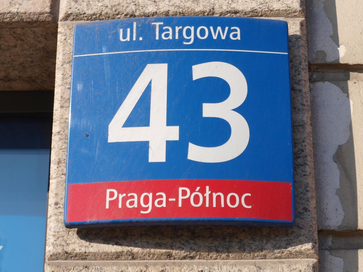 Apartamenty Metro Praga Varsovie Extérieur photo